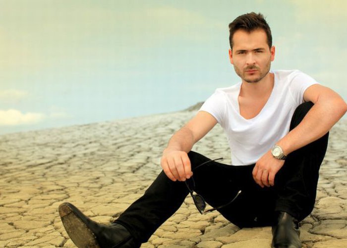 Edward Maya