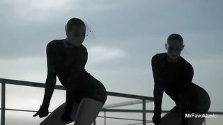 Hurts - Wonderful Life