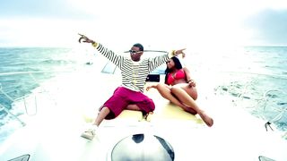 Soulja Boy Tell em - Blowing Me Kisses