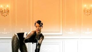Rihanna feat Jay-Z - Umbrella