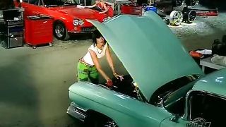 Rihanna - Shut Up And Drive