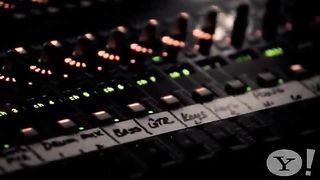 Toni Braxton - Woman