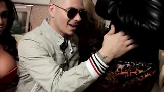 Nicola Fasano feat. Pitbull - Oye Baby