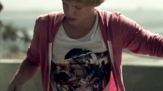 Cody Simpson ft. Flo Rida - iYiYi