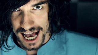 Quest Pistols feat. Artur Pirojkov - Revoluciya